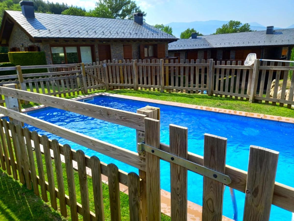 Preciosa Planta Baja Con Piscina Appartement Caixans Buitenkant foto