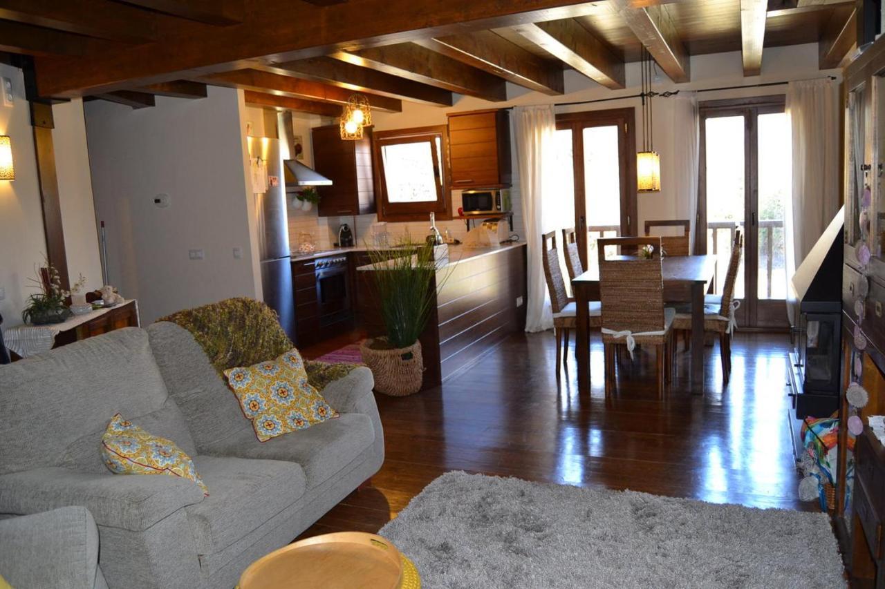 Preciosa Planta Baja Con Piscina Appartement Caixans Buitenkant foto